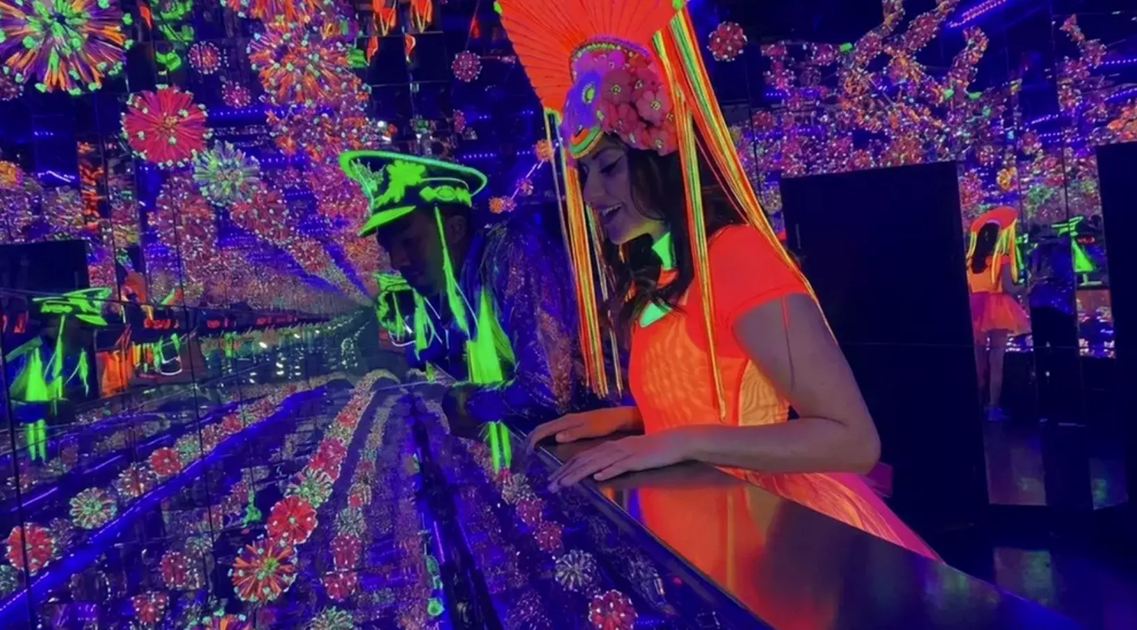 Wink World at AREA15 – Multi-Sensory Infinity Rooms