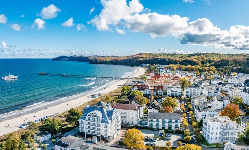 Image 2: Winter-Wellness auf Rügen: Strandvilla Glückauf & Splash Erlebniswelt