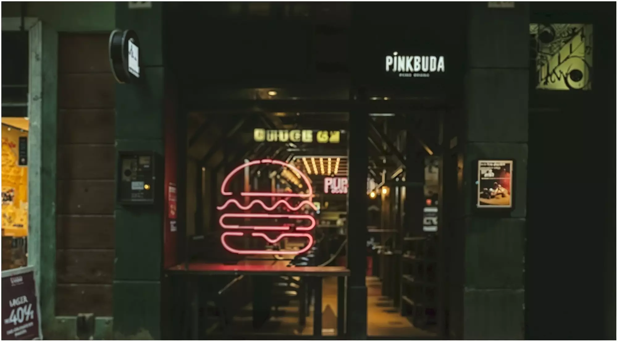 Menú para 2 o 4 con entrante, hamburguesas, postre y bebidas