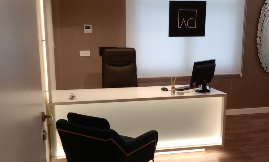 Image 3: Tratamiento láser para la eliminación de verrugas, lunares y puntos 