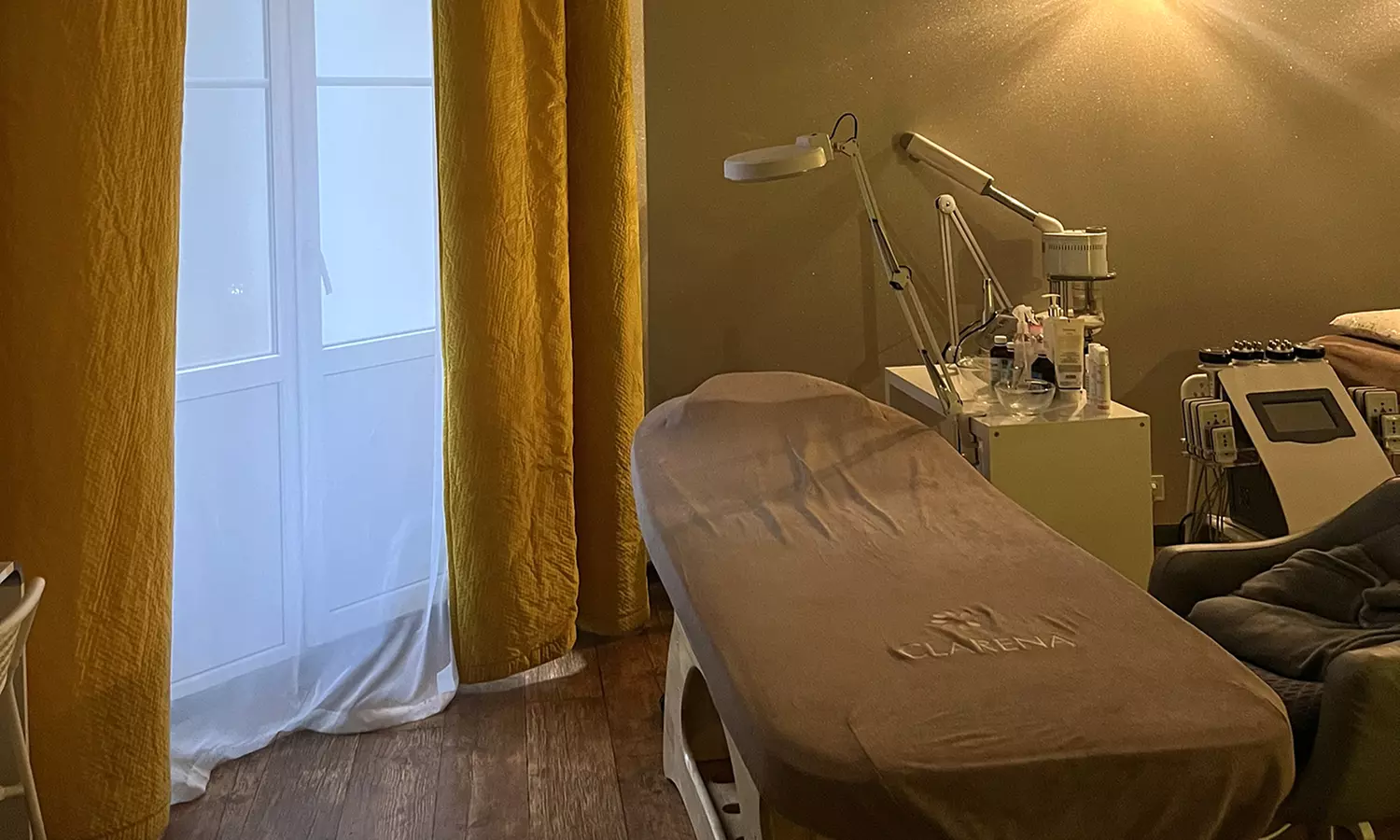 Oczyszczające peelingi w ReGlow