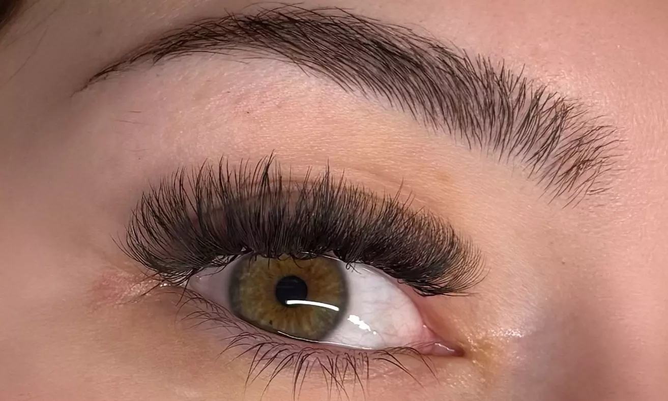 Achieve Luscious Full Volume or Wet Set Extensions with One Free Fill