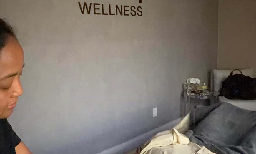 Image 5: Up to 48% Off on Deep Tissue Massage at Sona Spa Wellness