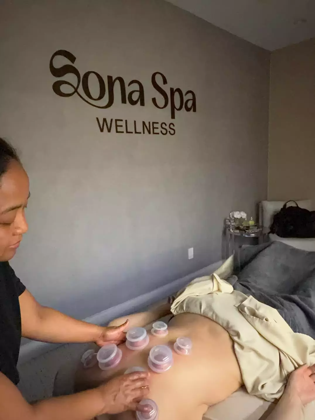 Up to 42% Off on Deep Tissue Massage at Sona Spa Wellness