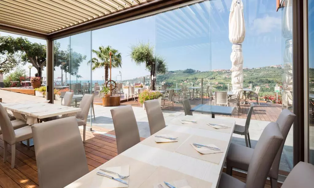 Italie, Imperia : 1 ou 2 nuits avec spa, dîner et location de vélos