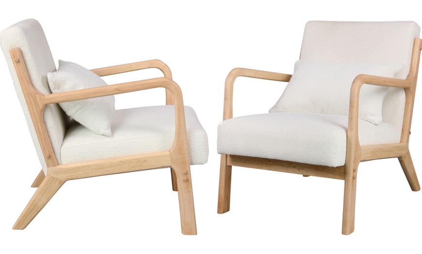 Image 3: Poltrona in tessuto e legno Zach Doosense