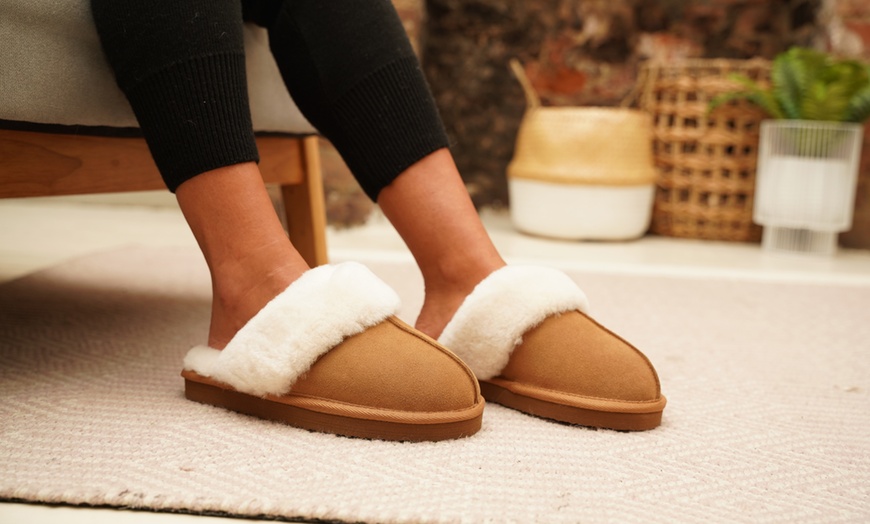 Image 18: Redfoot Ladies Sheepskin Slippers