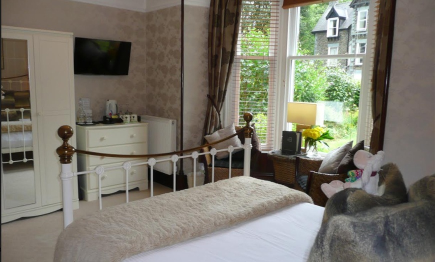 Image 7: Lake District: 1- or 2-Night 4* Stay with Breakfast