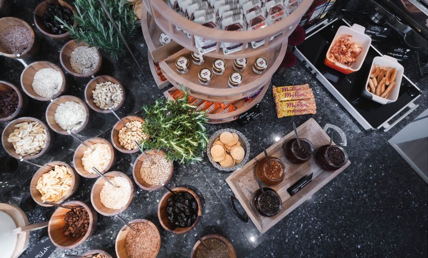 Image 4: All-You-Can-Eat: Frühstück für 2 oder 4 Personen in Köln