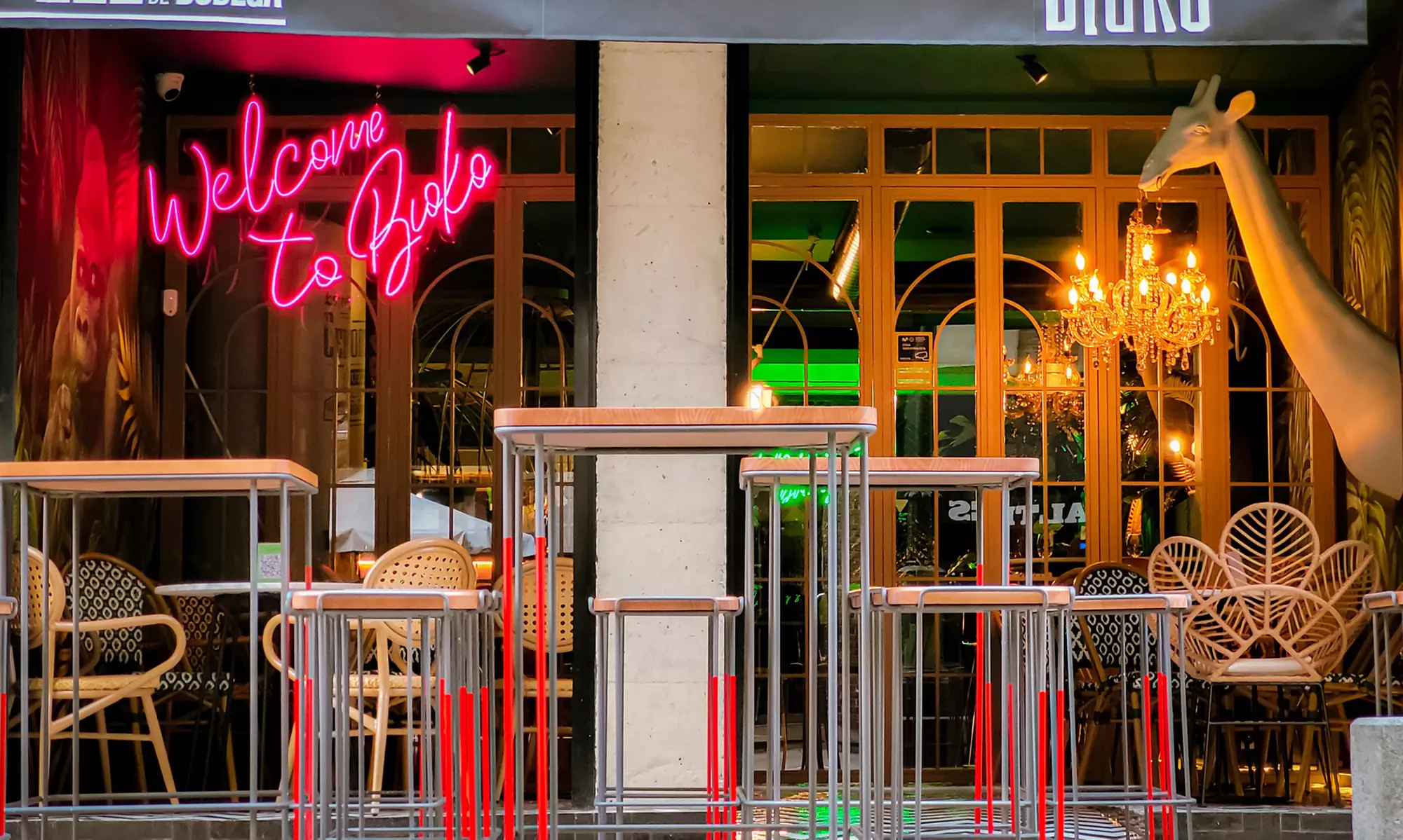 Menú degustación de 3 tiempos, postre y bebida para 2 o 4 personas