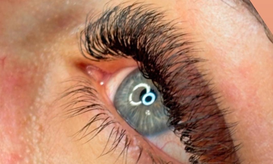 Image 3: Extensiones de pestañas: clásico, rímel, 3D, brasileño o mega ruso