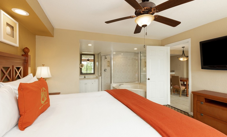 Image 10: Splash into adventure with waterpark fun for all ages!