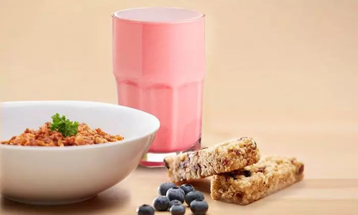 Ideal Weight Diet Packs: One-Week (£25), Two-Weeks (£45) or Four-Weeks (£85) With Free Delivery (Up to 54% Off) - Primary Image