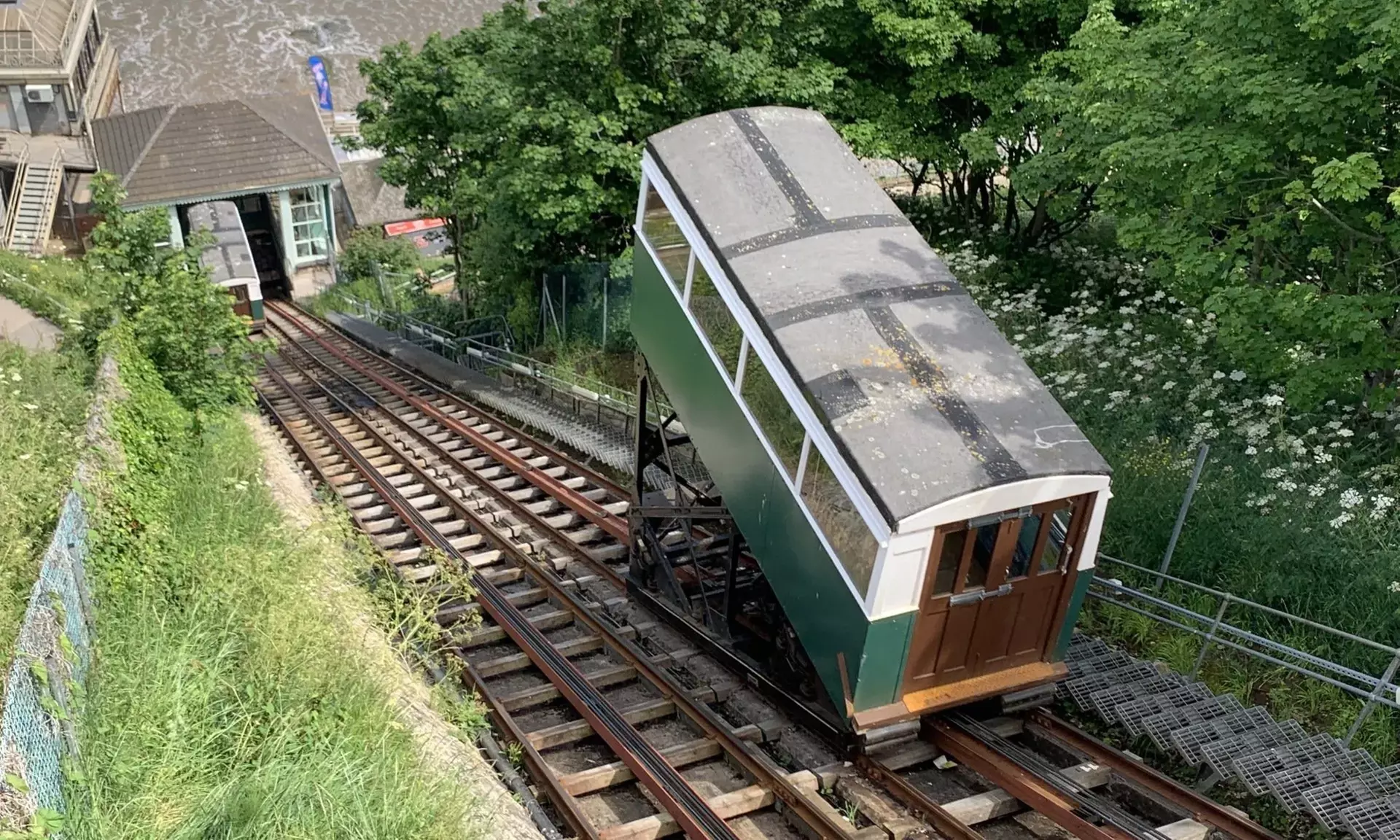 Scarborough: Standard Double or Twin Room with Breakfast and Wi-Fi