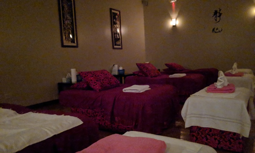 Image 3: Massage Combo Head, Shoulder Neck, Legs, Feet /Back Soak Essential Oil