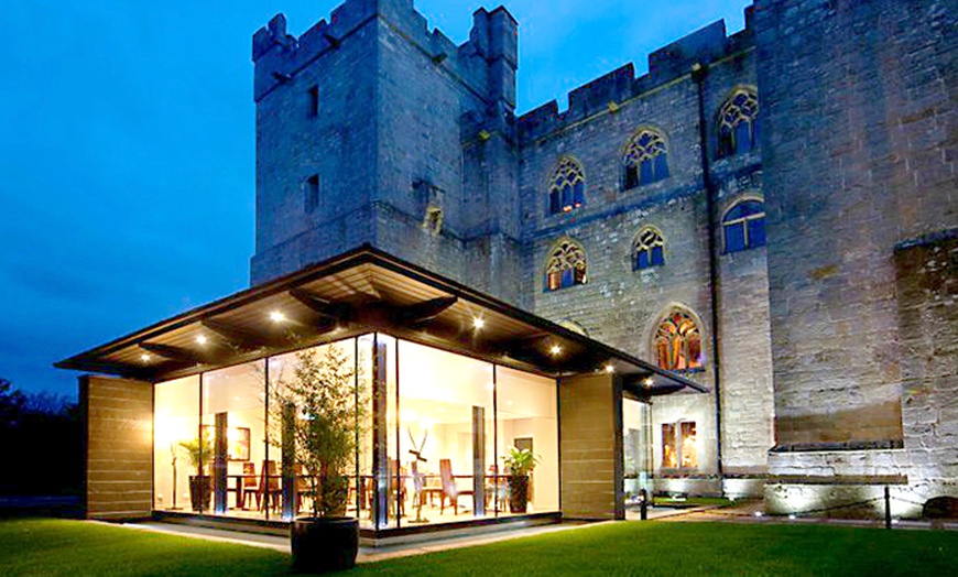 Image 8: Northumberland: 1-Night 4* Castle Stay with Breakfast