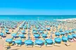 Cesenatico: Standard-Doppelzimmer für Zwei mit All Inclusive, Strandservice und Open Bar im Hotel Cosmopol Cesenatico - Second Medium