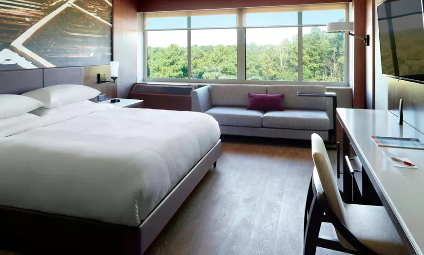 King Bed Guest Room