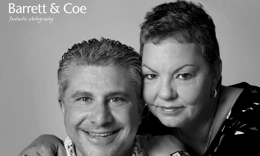 Image 8: Couple Photoshoot I 8'' x 6'' Print Included I Barrett & Coe Studios