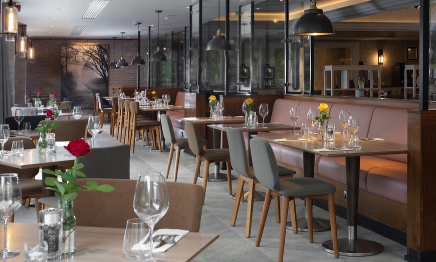 Image 5: Choice of Spa Day with Treatments, Lunch & Prosecco