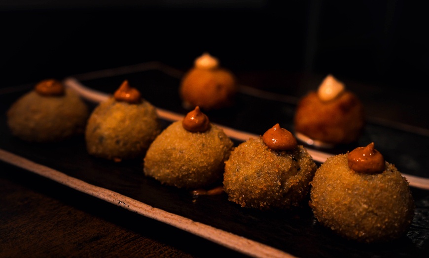 Image 6: Date un capricho con un menú degustación para 2 o 4 personas