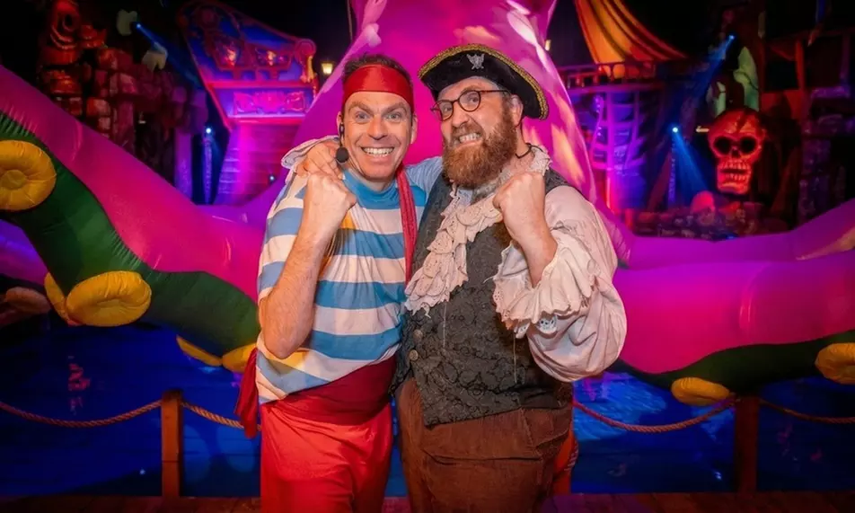 Pirate’s Live Water show 27th March - 10th April