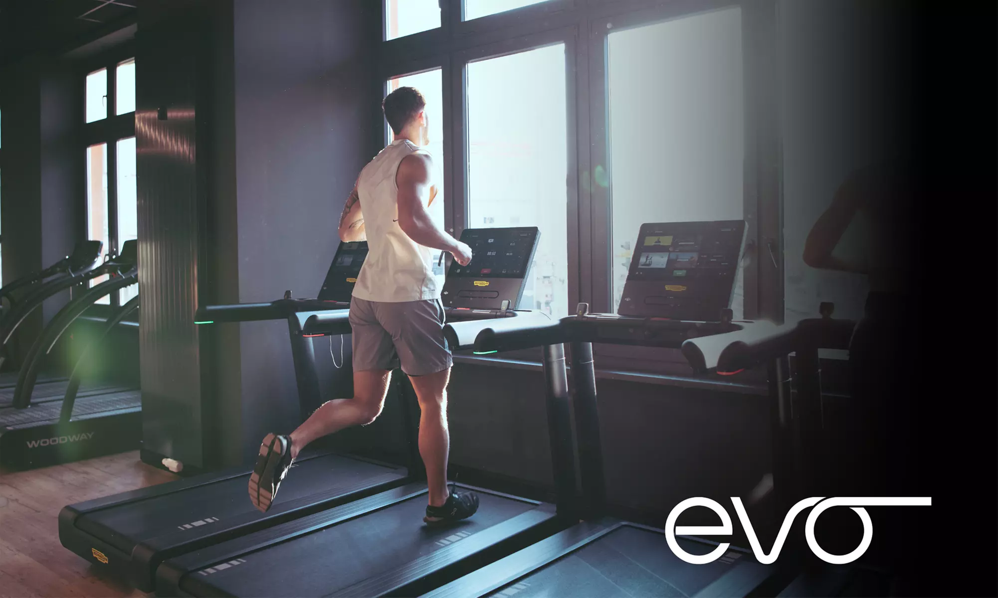 3, 6 oder 12 Monate Mitgliedschaft bei Evo Fitness für 1 Person in Hamburg, Berlin & Düsseldorf (bis 50% sparen) - Primary Image