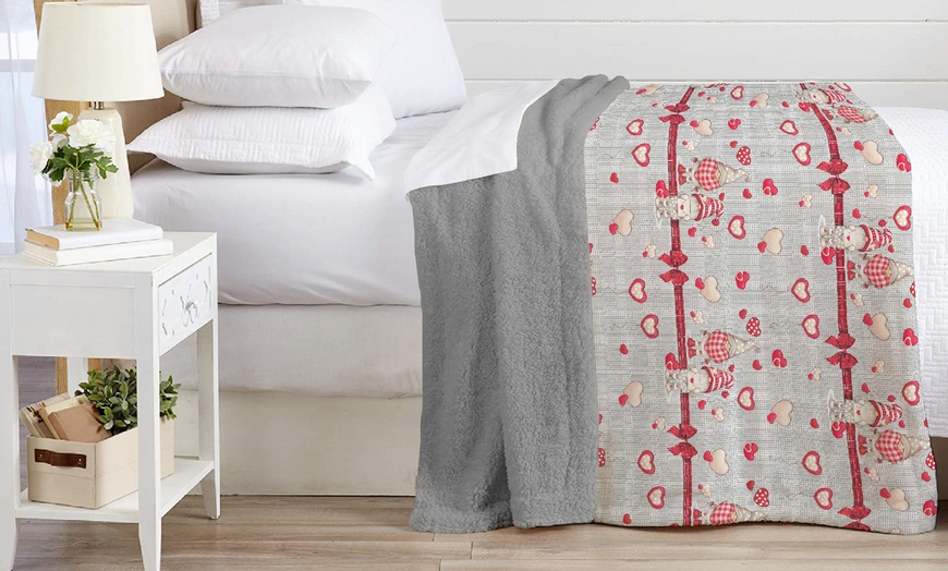 Image 7: Couverture plaid double face sherpa et microfibre