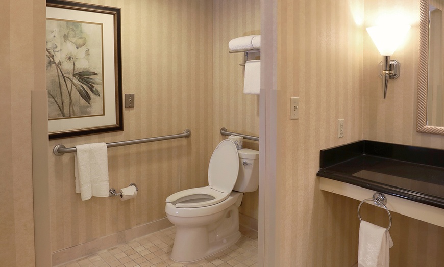 Image 9: Resort Hotel in Atlantic City With Casino, Dining & Oceanfront Fun  