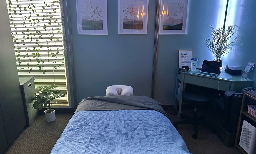 Image 2: Swedish & Deep Tissue Massage Deal | Portland, OR