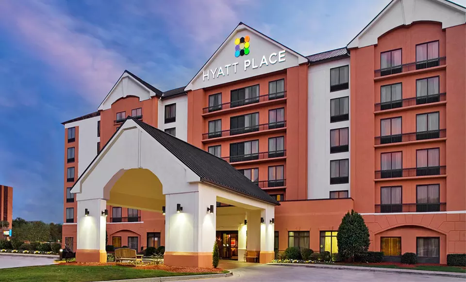 Stay with $15 Dining Credit or Two Welcome Drinks at Hyatt Place Austin Arboretum in Austin, TX; Dates into September - Primary Image