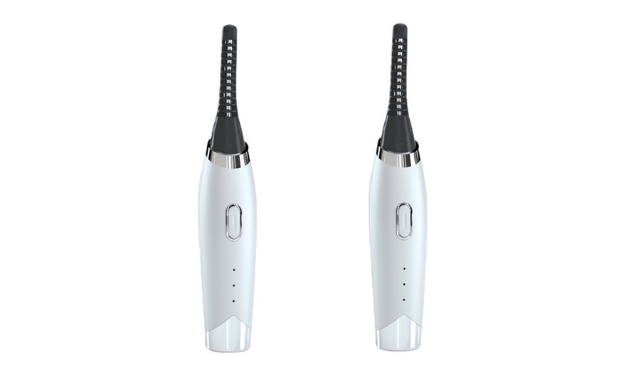 Image 3: Heated Eyelash Curler