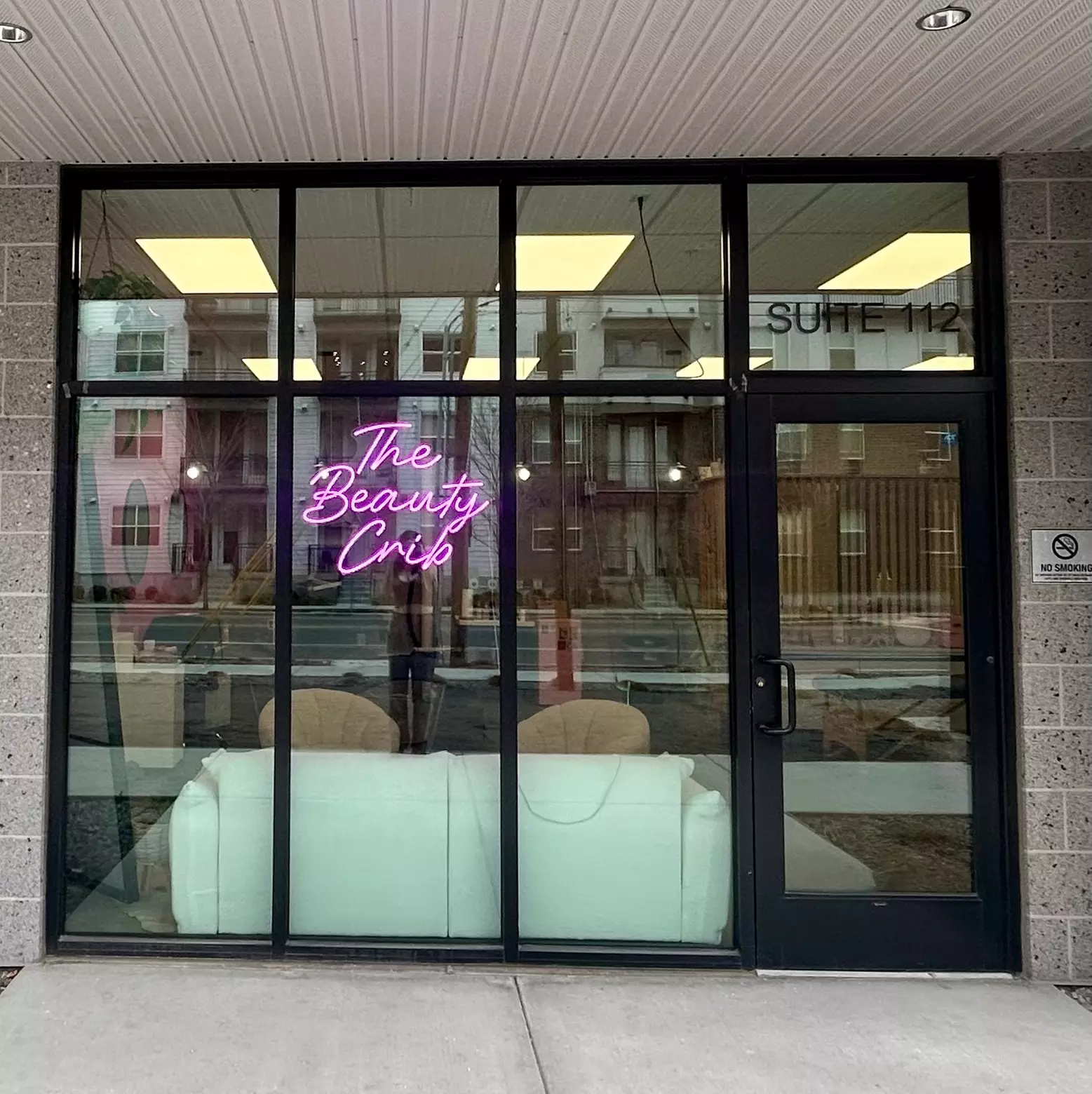 Express Classic, Classic, Volume 6D, or Mega Volume 12D Lash Set