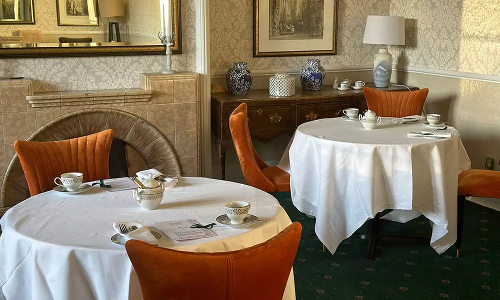 Pitlochry, Scotland: Stay for 2 with Breakfast, Welcome Drink, Dinner