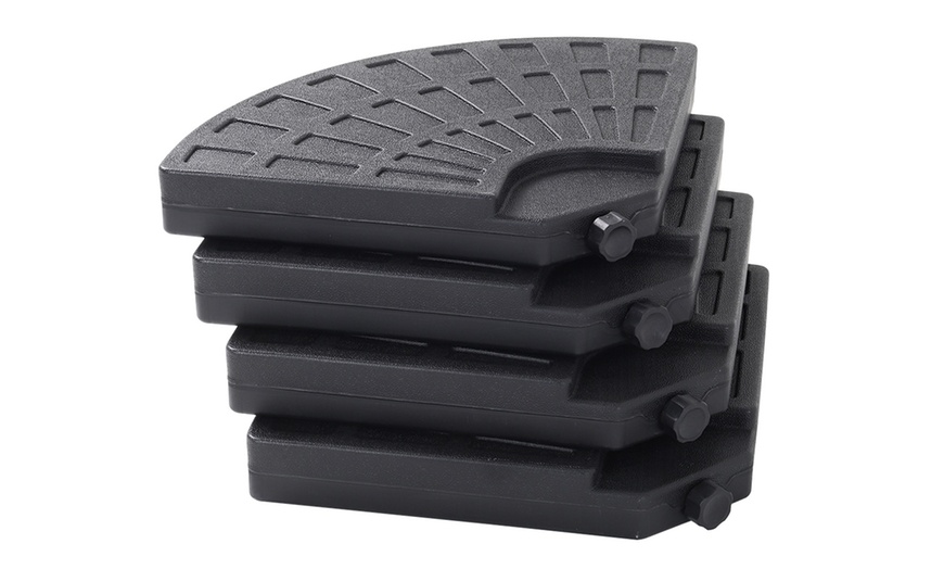 Image 15: Fillable Umbrella Base for a Cantilever Parasol