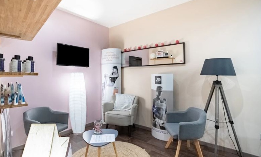 Image 3: Offrez-vous une parenthèse détente avec un modelage californien