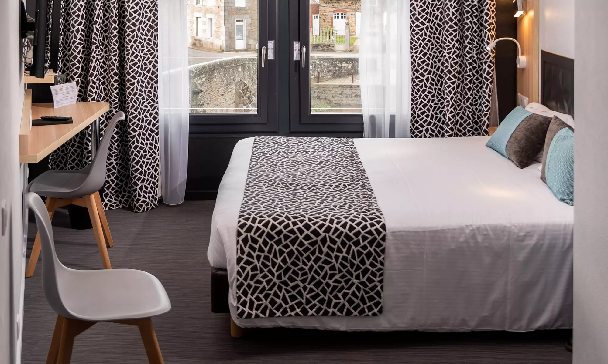 Mont Saint-Michel : chambre double avec PDJ, dîner et pack romantique