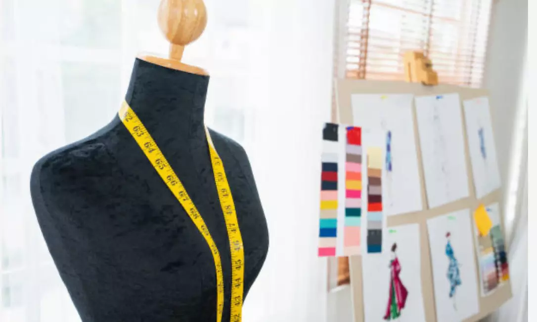 Virtual Style or At-Home Style Strategy Session w/ Personal Stylist