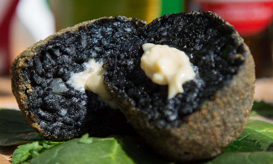 Image 4: Recarga energías: brunch o drunch de 5 platos para 2 o 4 personas 