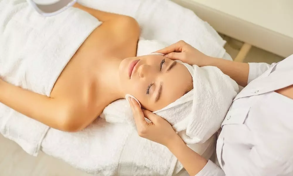 Facial Balancing Treatments for Smoother Tighter Youthful Skin