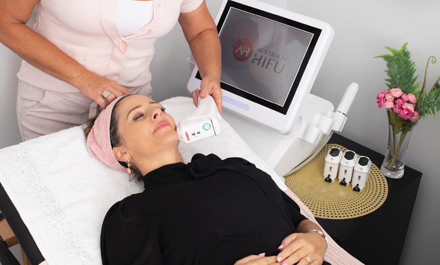 Image 3: Award-Winning Face & Neck HIFU 16D Skin Tightening Treatment