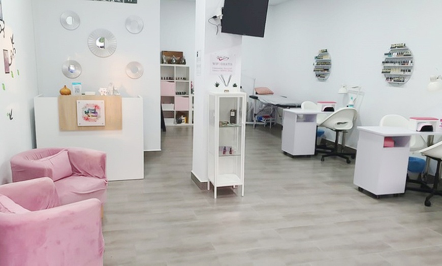 Image 3: Tratamiento facial con dermapen con cóctel de vitaminas o exosomas