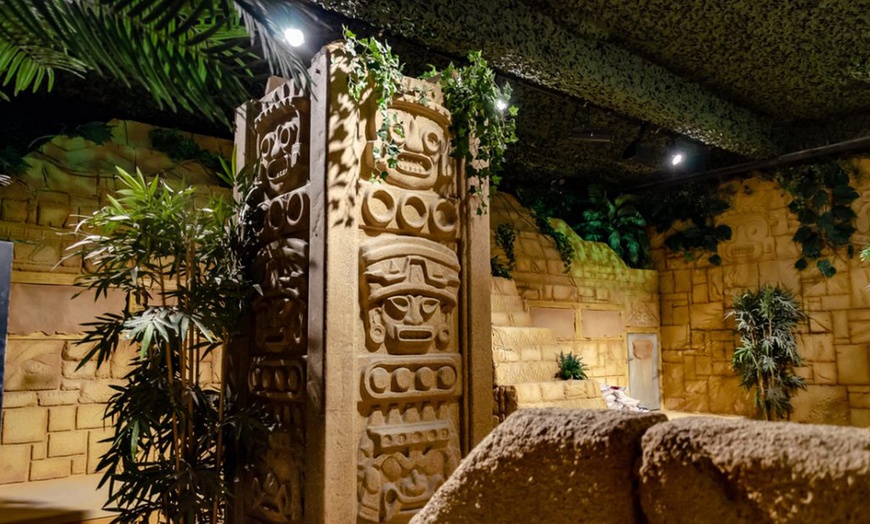 Image 5: Crystal Maze Live Experience | Challenge Yourself with Friends & Family