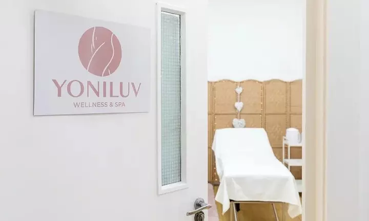 Intimate Lightening for Pubic Mound, Inner Thigh, Underarms or Bikini