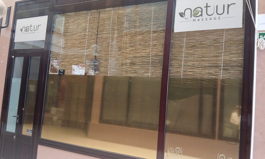 Image 6: Masaje relajante y Ritual de Cosquillas Relajantes a varias opciones