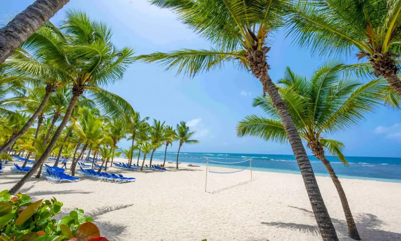 ✈ 4-Day Coral Costa Caribe Trip w/Air&Hotel from Great Value Vacations
