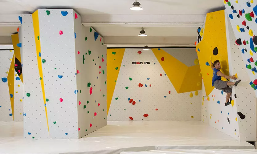 Escalada en rocódromo