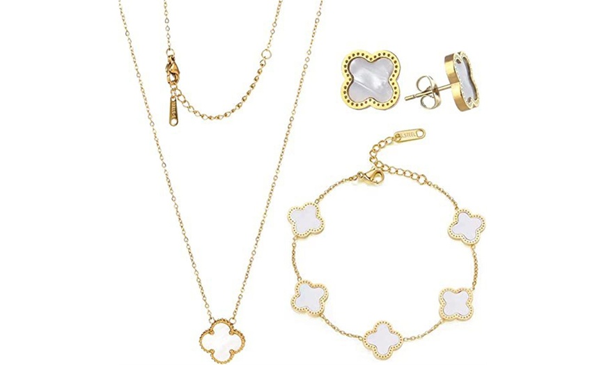 Image 17: Four-Leaf Clover Themed Jewellery Set 