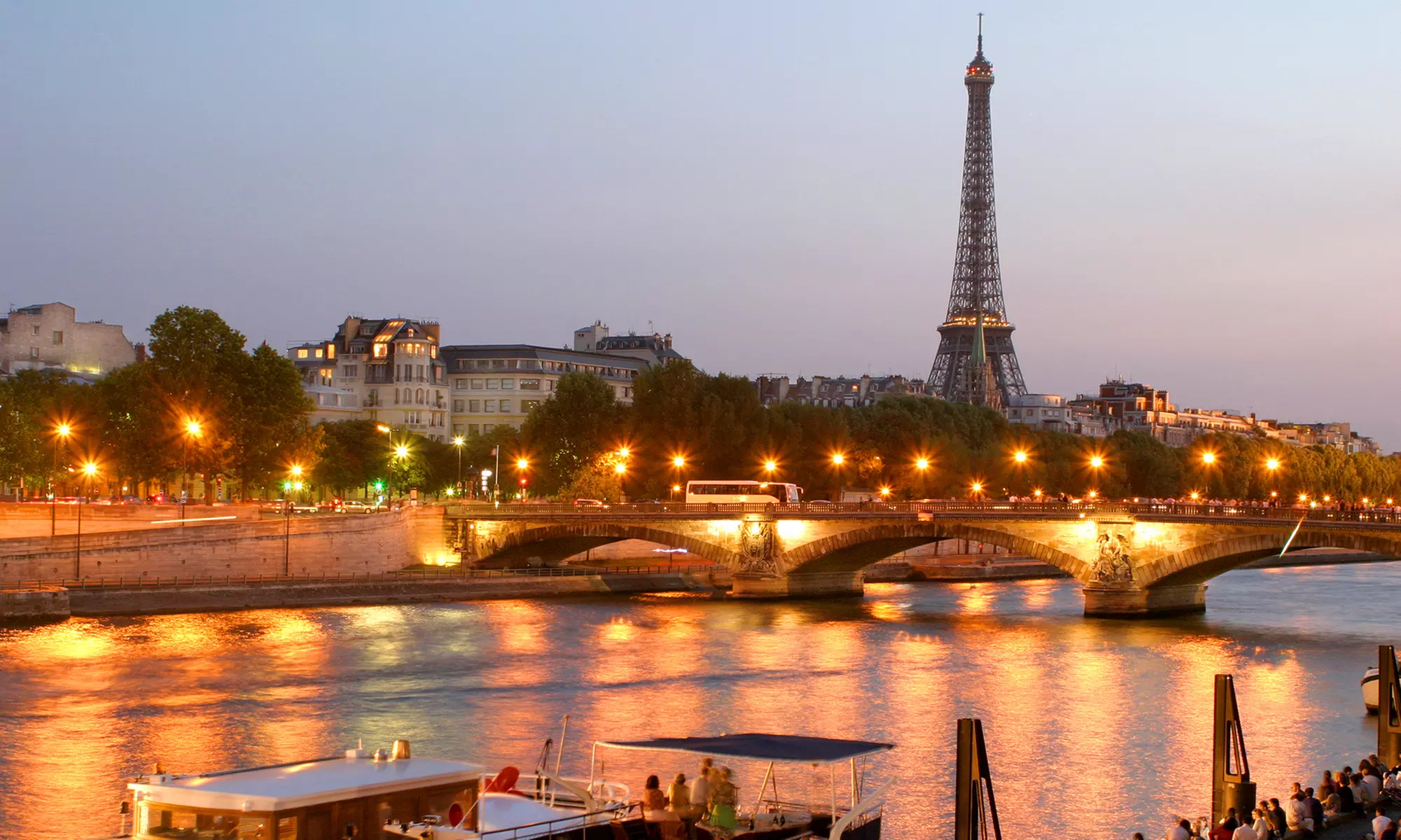 Paris: 1 bis 3 Nächte für Zwei inkl. Fitness, Welcome Drink und 1x Frühstück in der Lodge In Paris - Primary Image