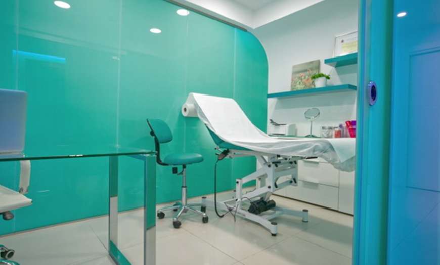 Image 4: Tratamiento reafirmante inyectado efecto lifting en zona a elegir